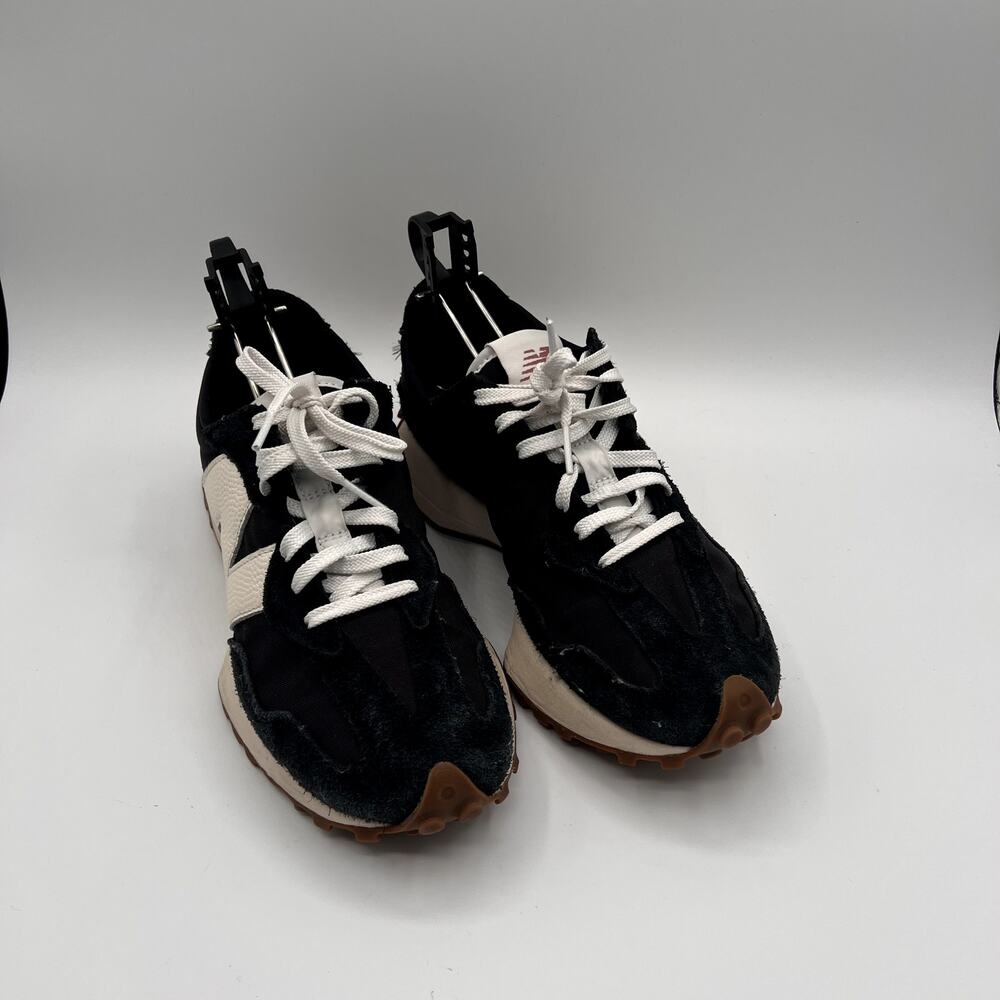 NEW BALANCE 327 Womens Sneakers
